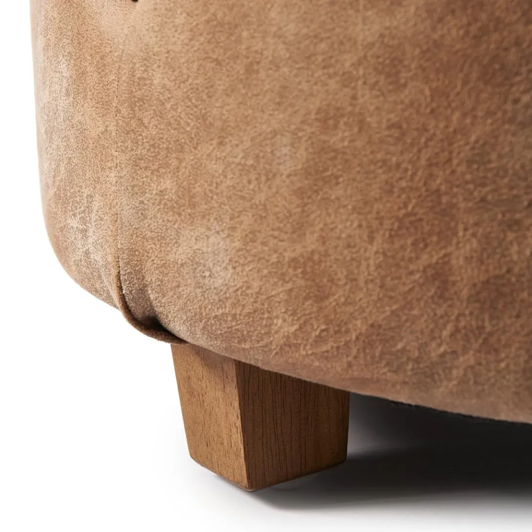 Poef Bowery, Camel, Pellini