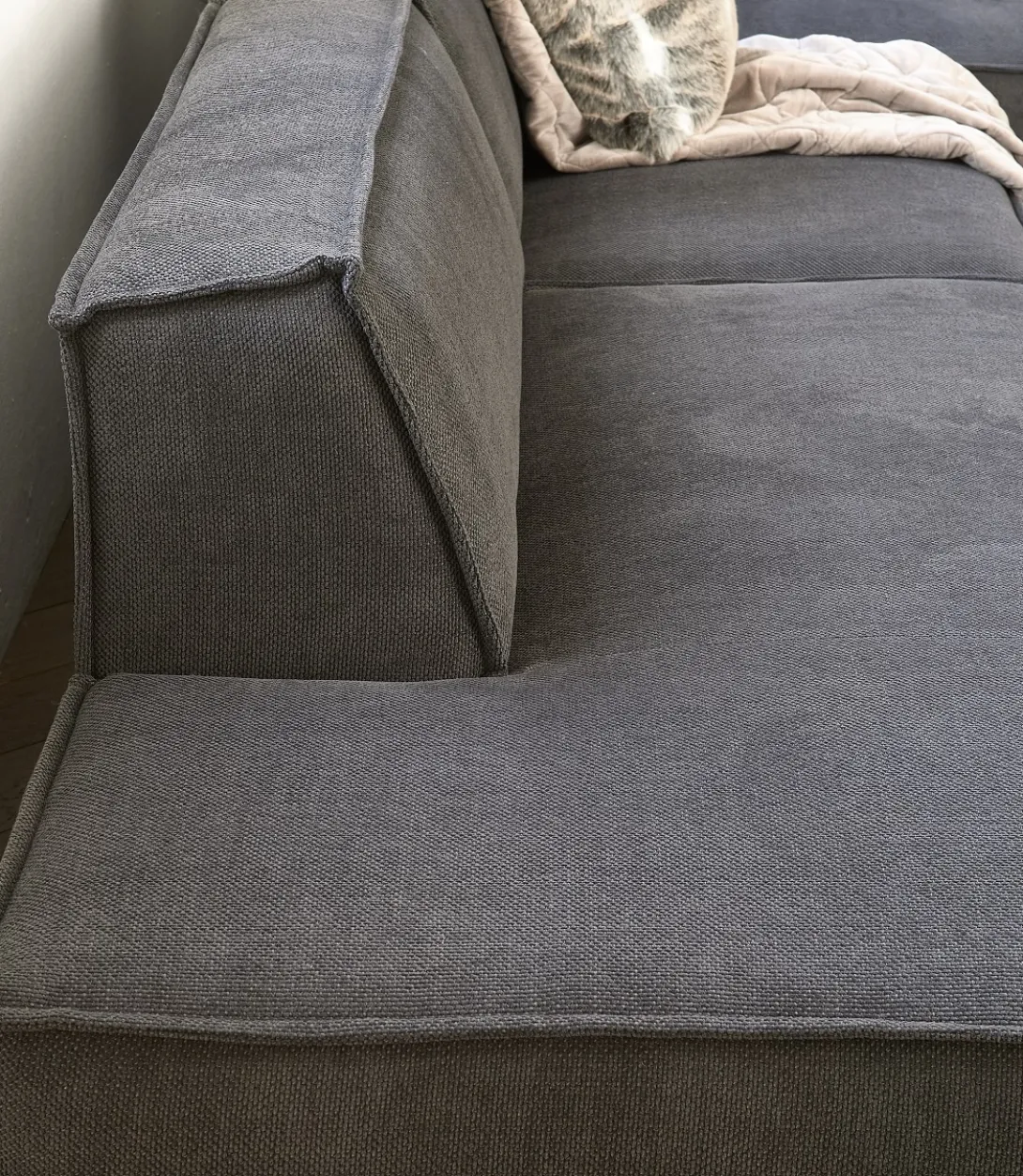 The Jagger Lounger Right, washed cotton, ice blue